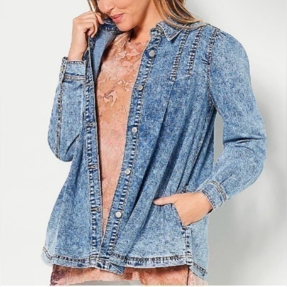 LOGO by Lori Goldstein denim button up jacket with pintuck detail